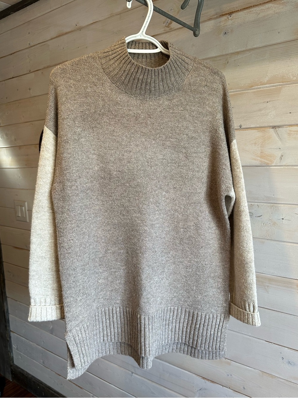 Reitmans | Brown & Cream Long Sleeved Colour Block Mock Neck Tunic Sweater